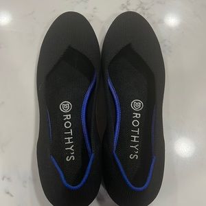 Rothy’s black woman’s shoes size 8.5